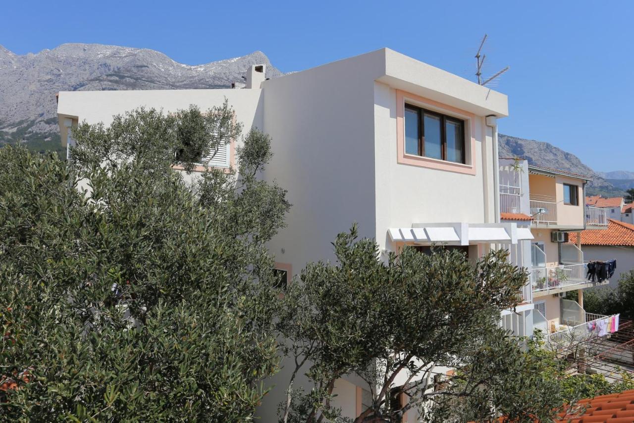 Apartments With A Parking Space Makarska - 9506 Exterior photo